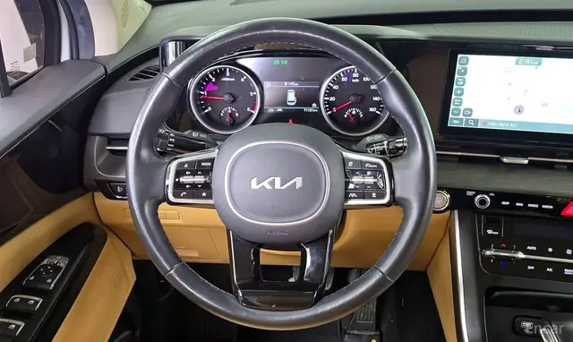 KIA CARNIVAL 2.2 VGT 11-SEATER PRESTIGE 2022