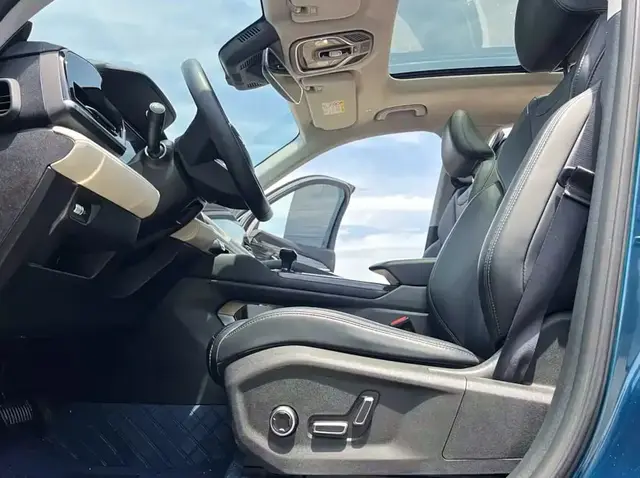 GEELY MONJARO 2.0TD HIGH-POWER AUTOMATIC TWO-WHEEL DRIVE FLAGSHIP EDITION (ФЛАГМАН) 2023