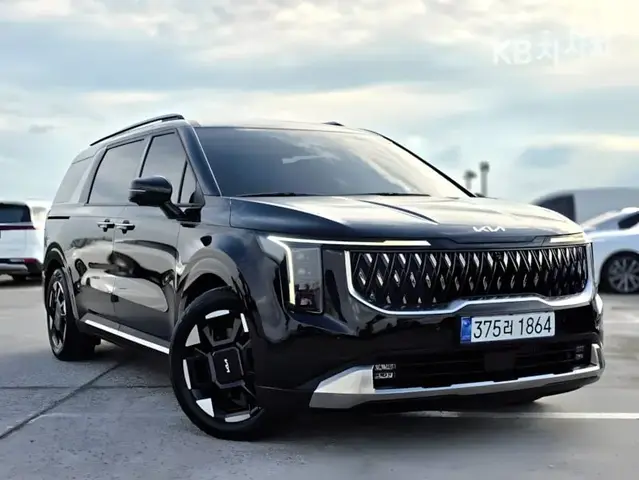 KIA THE CARNIVAL SIGNATURE + ВСЕ КЛЮЧЕВЫЕ ДОП. ПАКЕТЫ (STYLE MONITORING PACK SMART CONNECT DUAL SUNROOF) 2024
