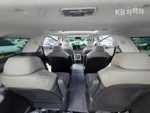 KIA THE CARNIVAL SIGNATURE + ВСЕ КЛЮЧЕВЫЕ ДОП. ПАКЕТЫ (STYLE MONITORING PACK SMART CONNECT DUAL SUNROOF) 2024