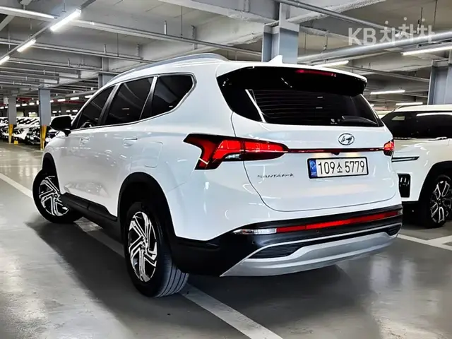 HYUNDAI SANTA FE PRESTIGE + ДОП. ОПЦИИ (CREAMY WHITE PEARL) 2022