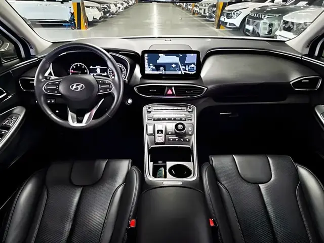 HYUNDAI SANTA FE PRESTIGE + ДОП. ОПЦИИ (CREAMY WHITE PEARL) 2022