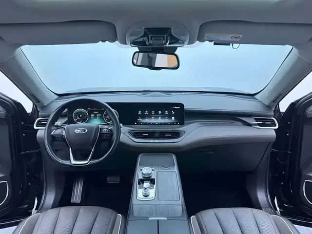 FORD EQUATOR PREMIUM 7-SEATER (2/2/3 SEATS) 2023