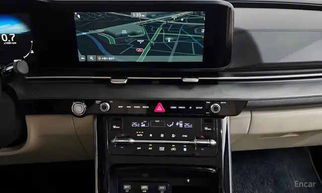 KIA CARNIVAL HIGH LIMOUSINE (СПЕЦИАЛЬНАЯ СЕРИЯ С ВЫСОКОЙ КРЫШЕЙ И VIP-ОСНАЩЕНИЕМ) 2021