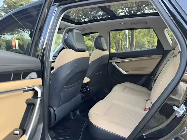 GEELY BOYUE L PREMIUM EDITION (СБАЛАНСИРОВАННОЕ ТЕХНОЛОГИЧНОЕ ИСПОЛНЕНИЕ) 2022