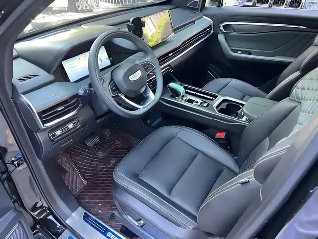 GEELY HAOYUE L PREMIUM EDITION (СБАЛАНСИРОВАННОЕ И ПРАКТИЧНОЕ ИСПОЛНЕНИЕ) 2023
