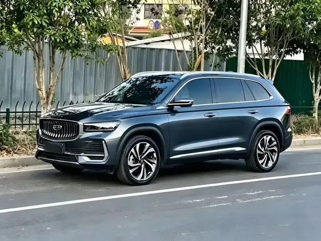 GEELY MONJARO SKY EDITION (БОГАТОЕ ОСНАЩЕНИЕ) 2023