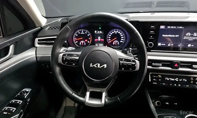 KIA K5 PRESTIGE С ПАКЕТОМ ОПЦИЙ COMFORT 2022