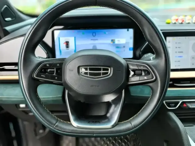 GEELY MONJARO SMART EDITION (МАКСИМАЛЬНЫЙ НАБОР ДОРОЖНЫХ АССИСТЕНТОВ И ПРЕМИУМ-ОПЦИЙ) 2022