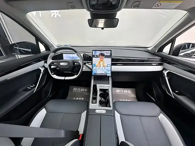 GEELY BOYUE L 1.5TD DCT DRAGON EDITION 2025