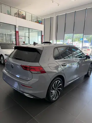 VOLKSWAGEN GOLF 280TSI DSG PRO 2022
