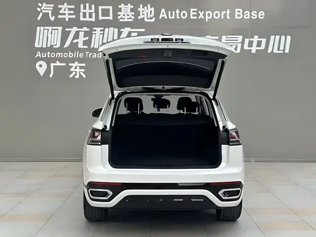 VOLKSWAGEN TAYRON R-LINE HIGH-PERFORMANCE EDITION (БОГАТЫЙ ПРЕДТОП) 2023