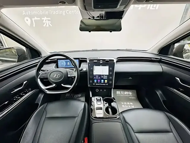 HYUNDAI TUCSON 1.5T DCT LUX PREMIUM EDITION (УДЛИНЕННАЯ БАЗА) 2022
