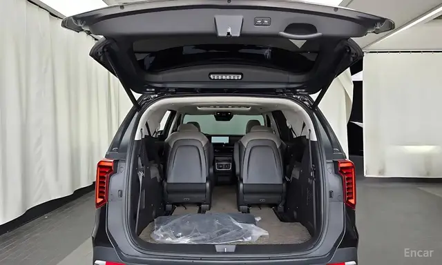 KIA THE CARNIVAL GRAVITY 2.2D AT 9-SEATER GRAVITY (МАКСИМАЛЬНАЯ РЕСТАЙЛИНГ) 2023