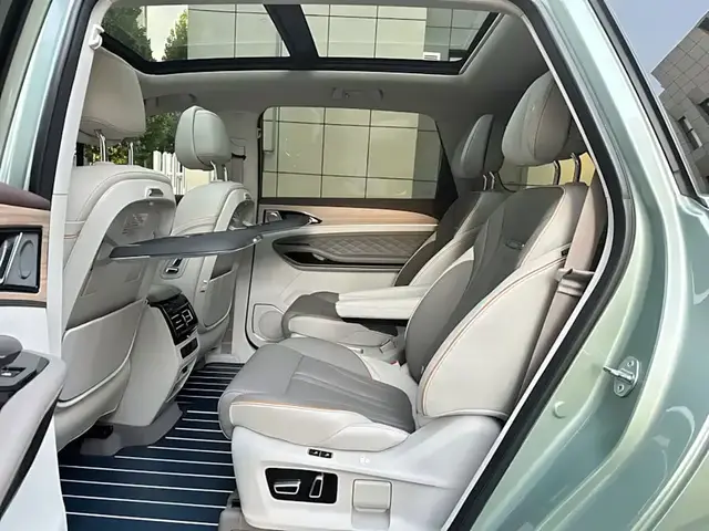 DONGFENG FORTHING YACHT 1.5T DCT WAVE CHASER EDITION (НА МАКСИМАЛЬНОМ ЗАВОДСКОМ ДООСНАЩЕНИИ) 2023