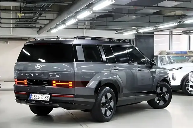 HYUNDAI SANTA FE 1.6T HEV CALLIGRAPHY (МАКСИМАЛЬНАЯ) 2023