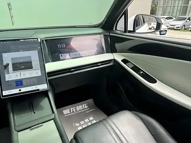 GEELY GALAXY L7 115KM MAX 2024