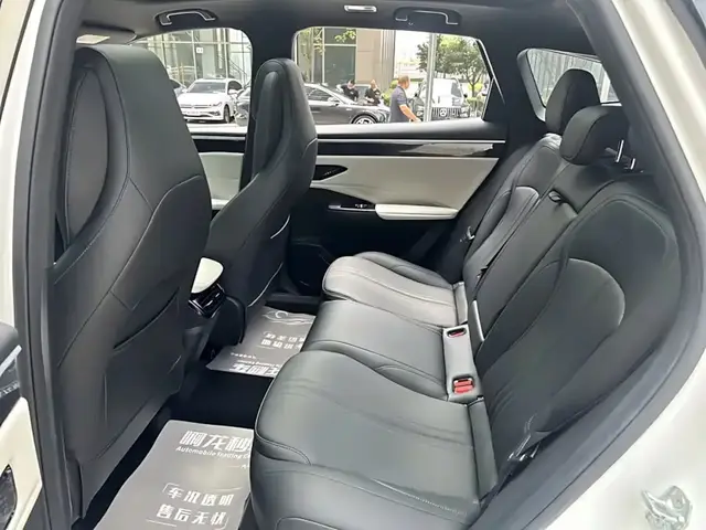 GEELY GALAXY L7 115KM MAX 2024