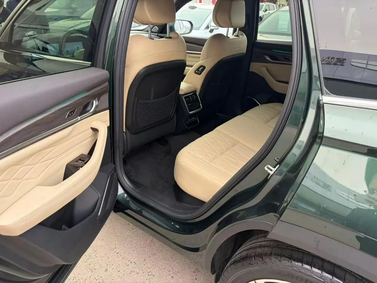 GEELY XINGYUE L ORIENTAL XINGYUE L 4WD ORIENTAL 2025