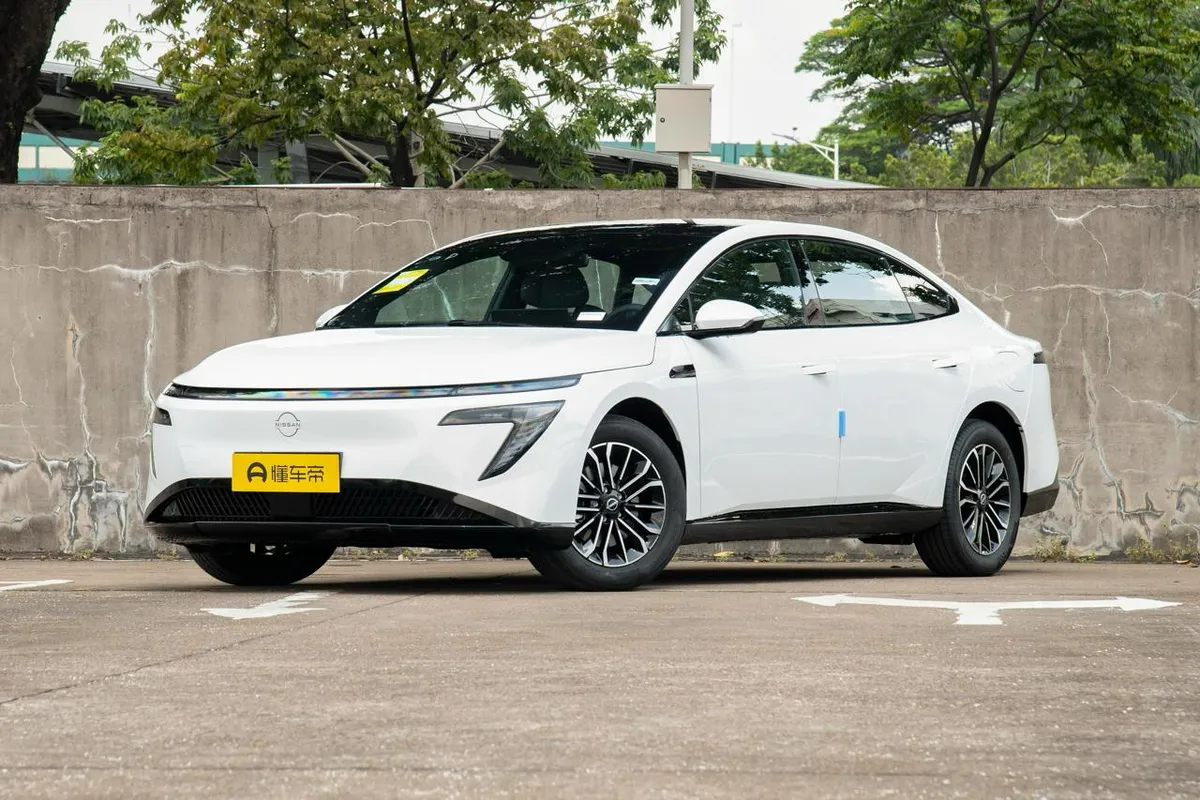 NISSAN N7 MAX N7 625 MAX 2025