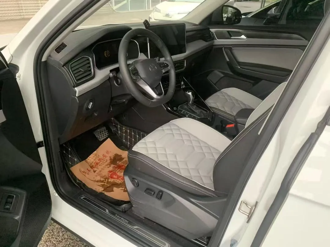 VOLKSWAGEN TAYRON 2022