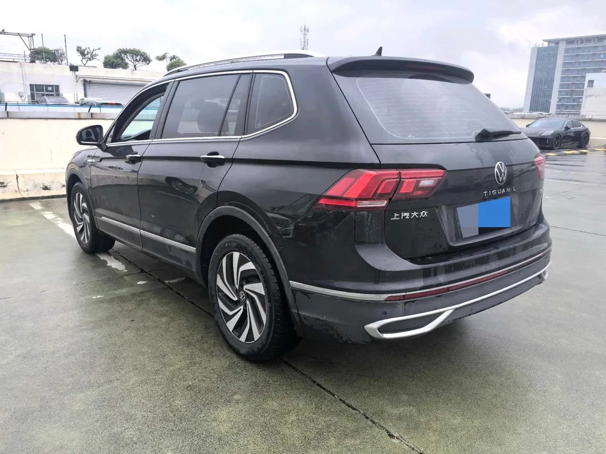 VOLKSWAGEN TIGUAN L МУЛЬТИРУЛЬ 2023