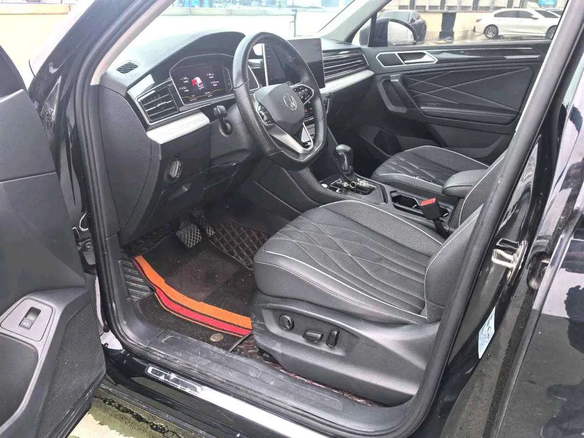 VOLKSWAGEN TIGUAN L МУЛЬТИРУЛЬ 2023