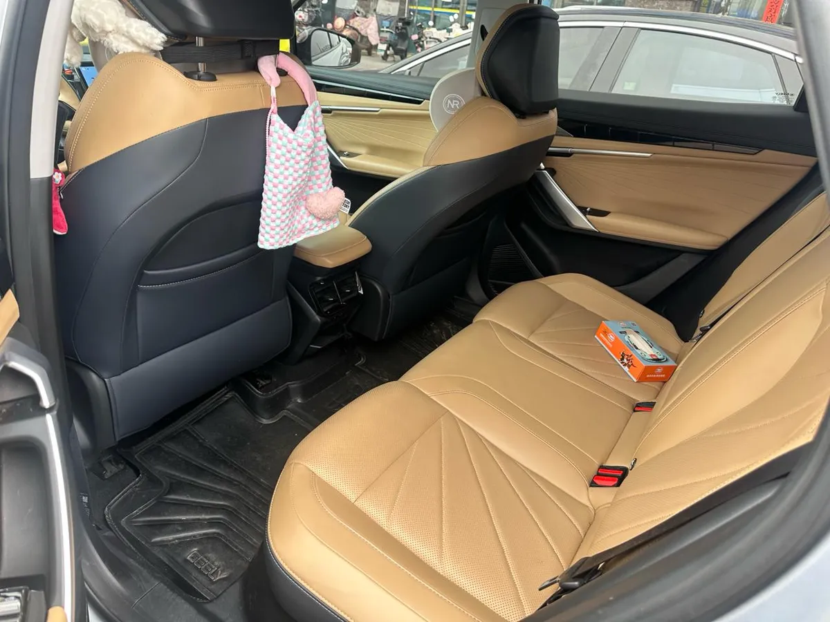 GEELY BOYUE L 2023 BOYUE L 1 2022