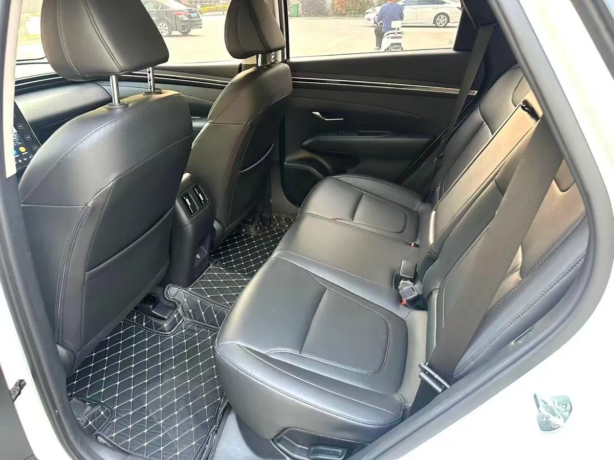 HYUNDAI TUCSON 2023