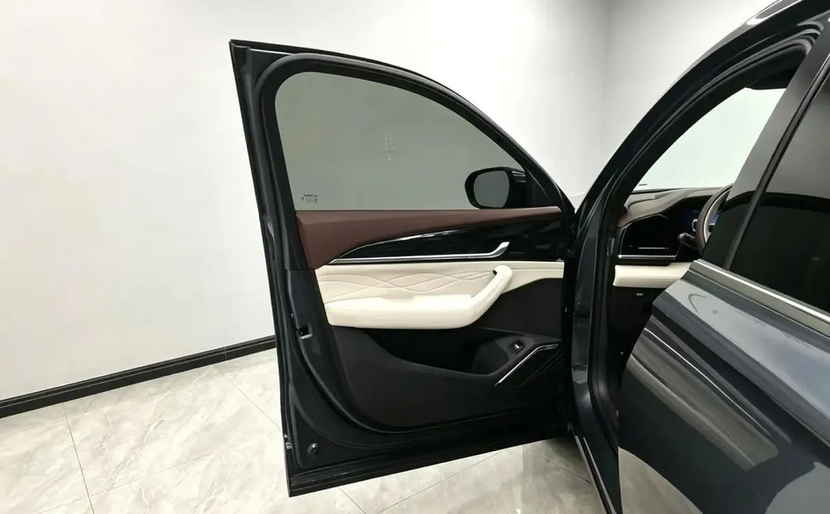 GEELY MONJARO PREMIUM 2022
