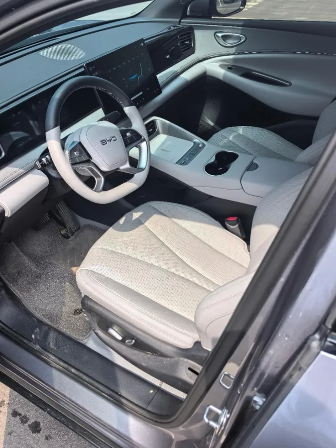 BYD SEALION 06 EV 2025
