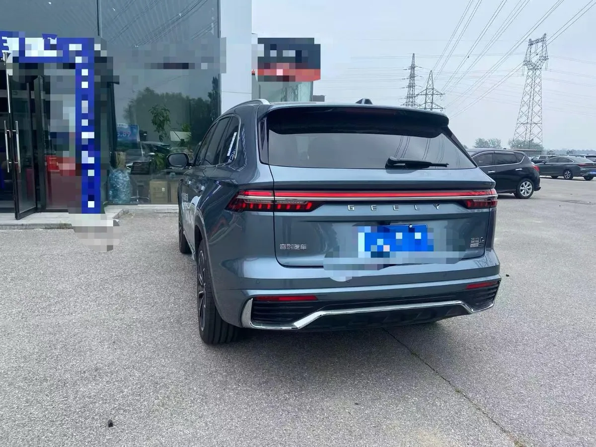 GEELY XINGYUE L 2025