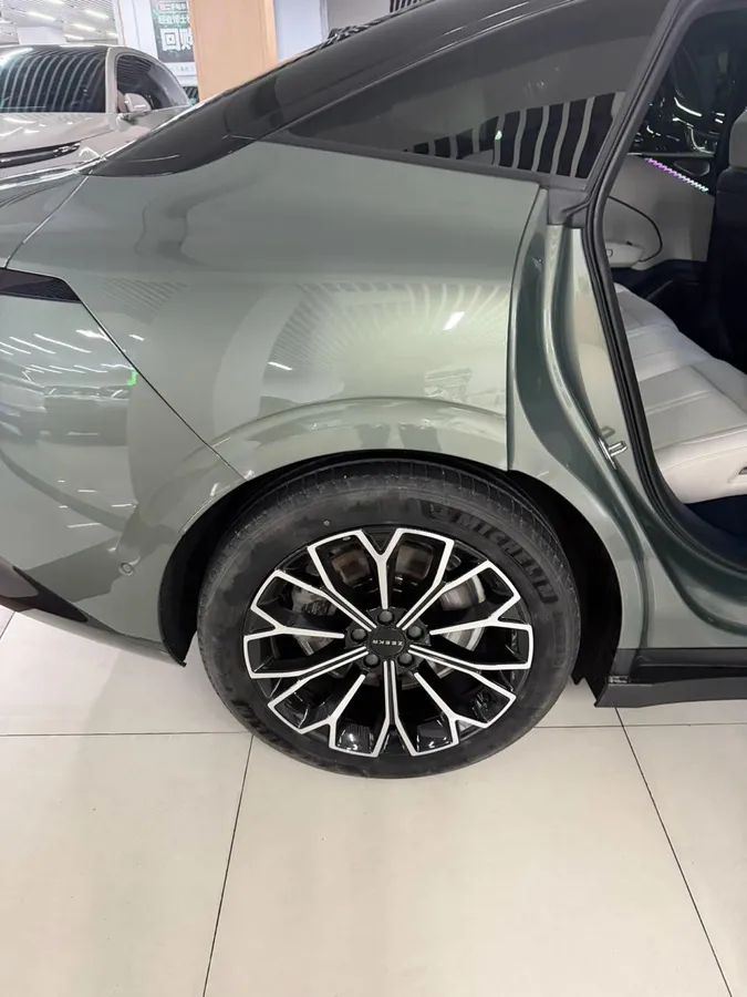 ZEEKR 007 REAR-WHEEL 2025