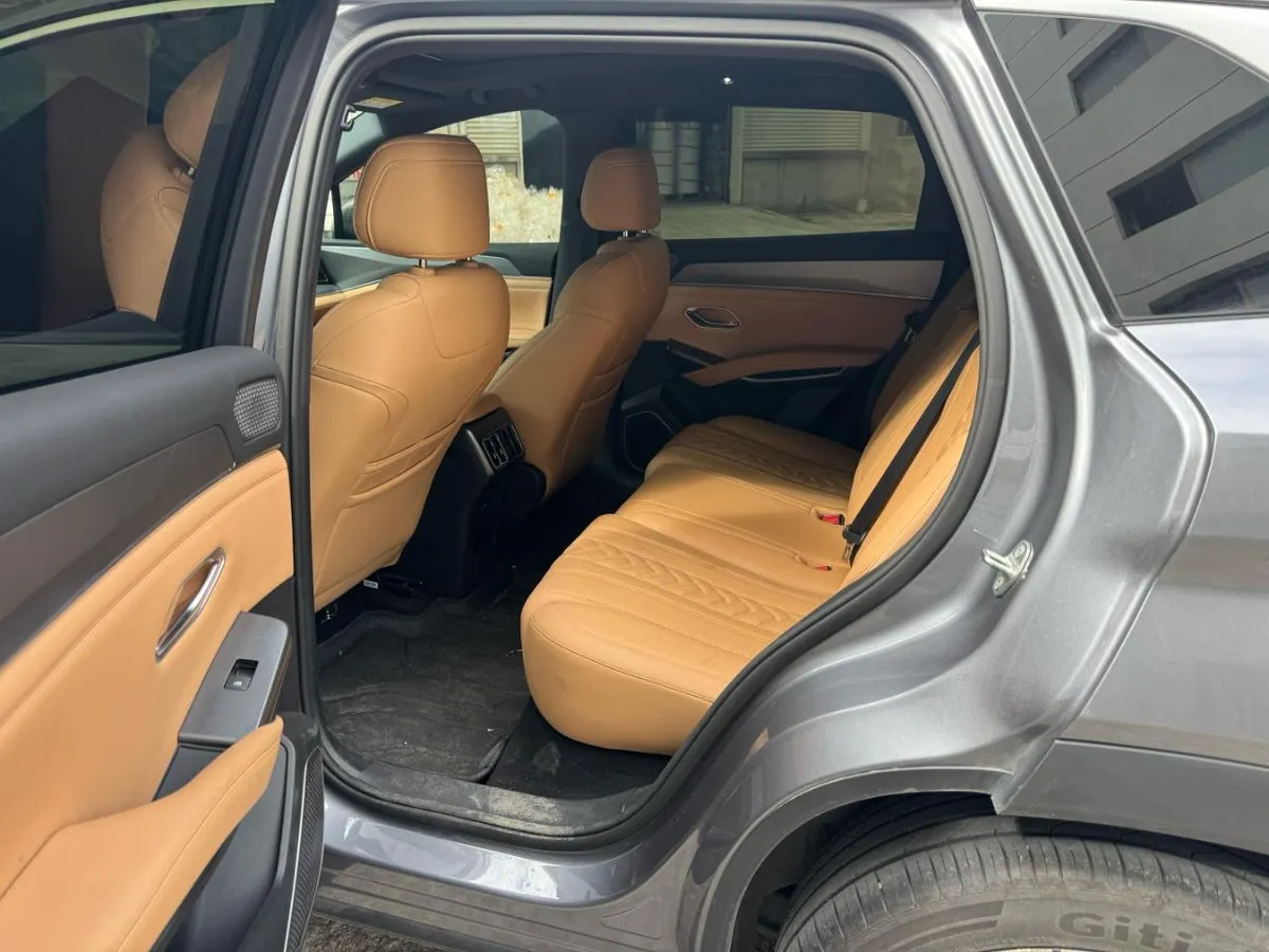 BYD SONG L DM-I 160KM 2025