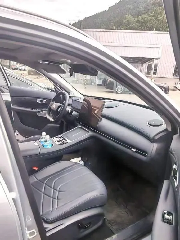GEELY GALAXY STARSHIP 7 PHEV 2025