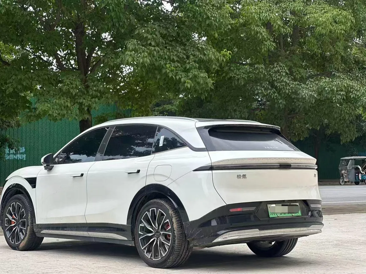ZEEKR 7X 100KWH TOP 7X 4WD 100KWH TOP 2025