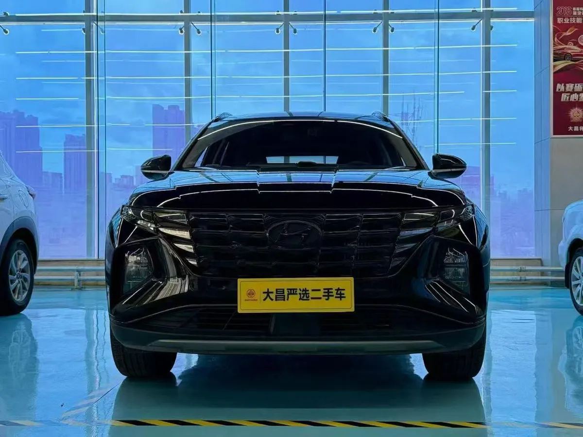 HYUNDAI TUCSON PREMIUM 2023