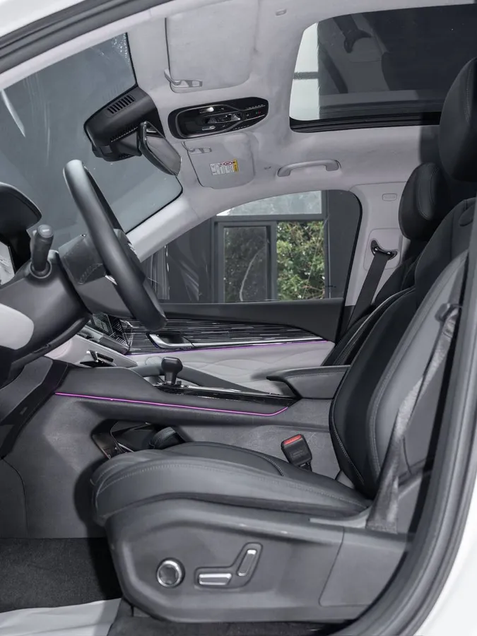 GEELY MONAJRO 2WD 2023
