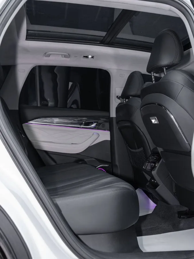 GEELY MONAJRO 2WD 2023