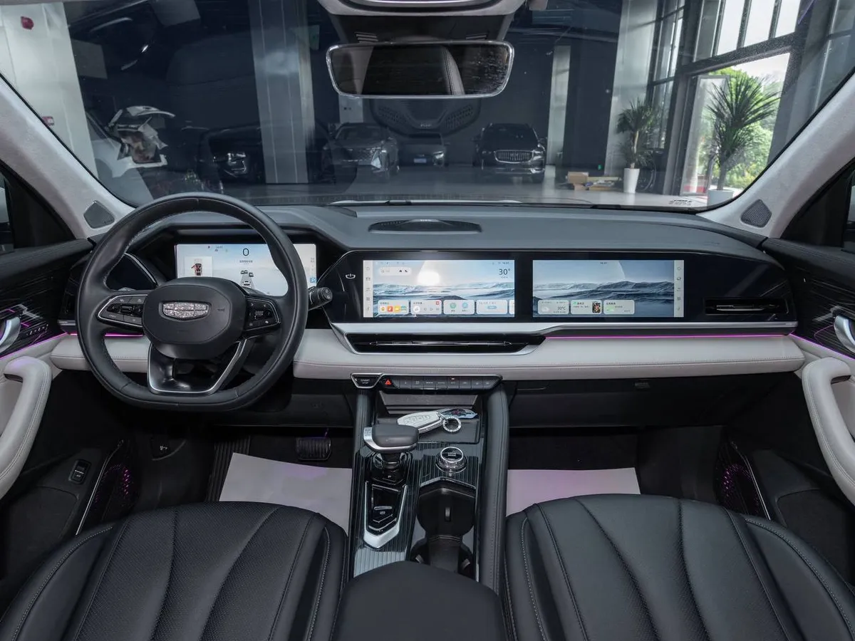 GEELY MONAJRO 2WD 2023