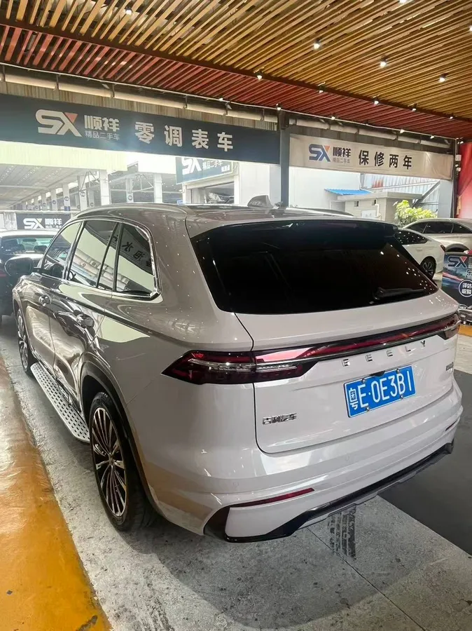 GEELY MONAJRO 2023