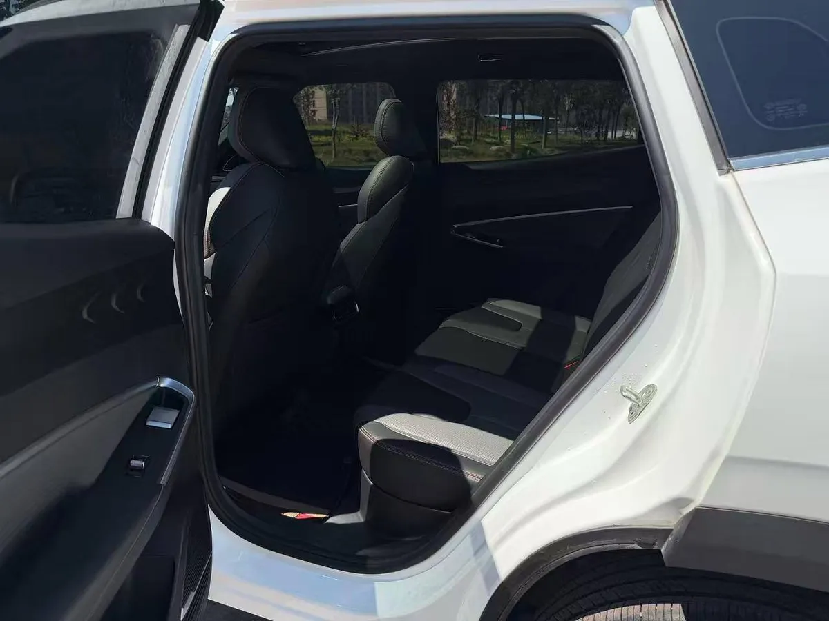 GEELY BOYUE COOL 2023