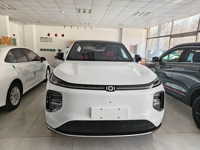 CHANGAN QIYUAN Q07 215 FLAGSHIP 2025
