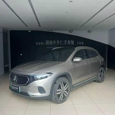 MERCEDES-BENZ EQA 260 2023