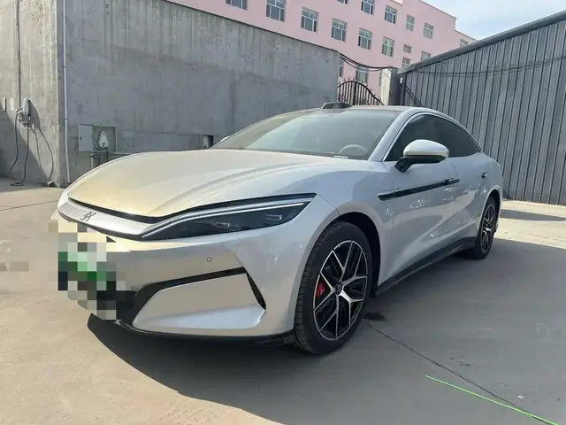BYD HAN L EV 2025