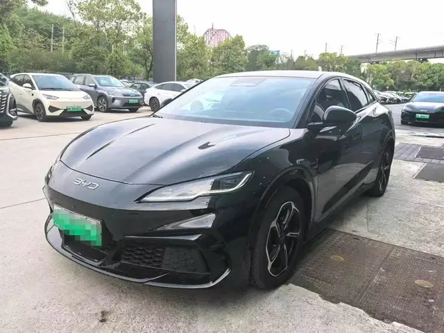 BYD SEAL 06 GT 605 2025