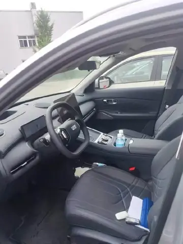GEELY GALAXY STARSHIP 7 PHEV 2025