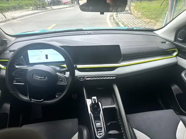 GEELY BINYUE 2022