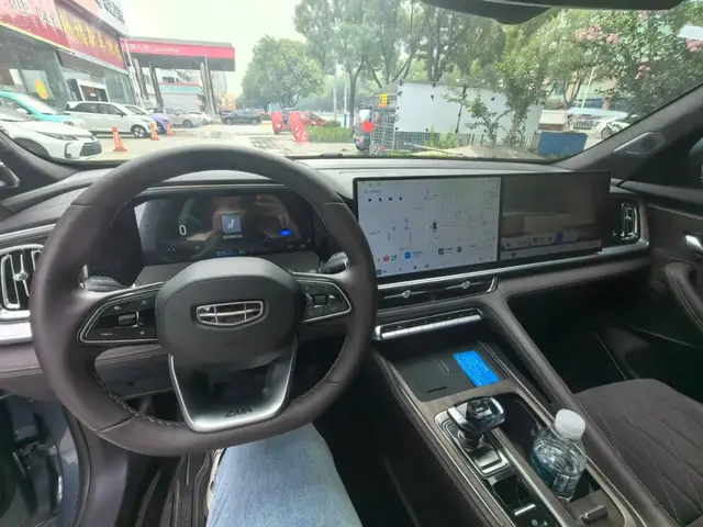GEELY XINGYUE L 2026