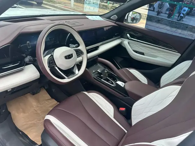 GEELY XINGYUEL 2023